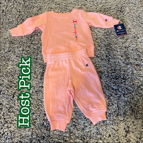 Champion Other - ✅ 2X Host Pick✅ Champion Sweatsuit, 6/9M